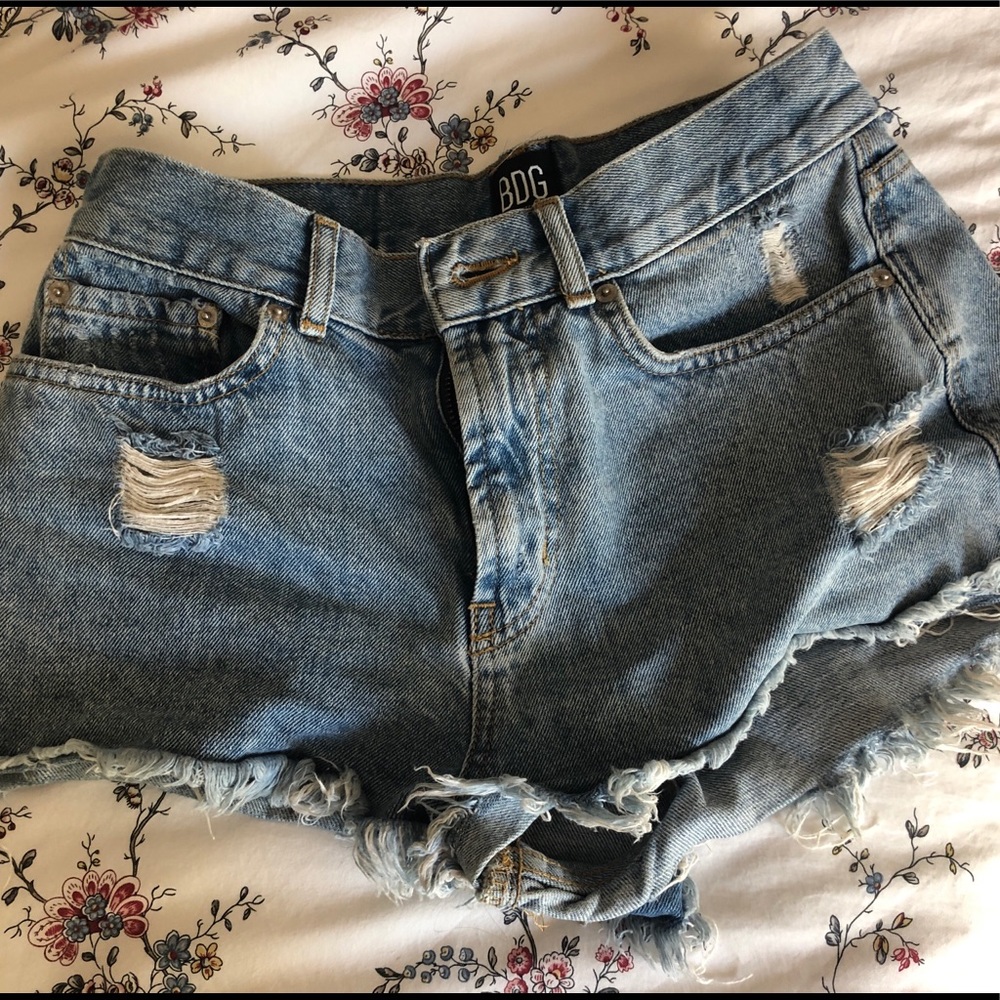 Urban jean shorts